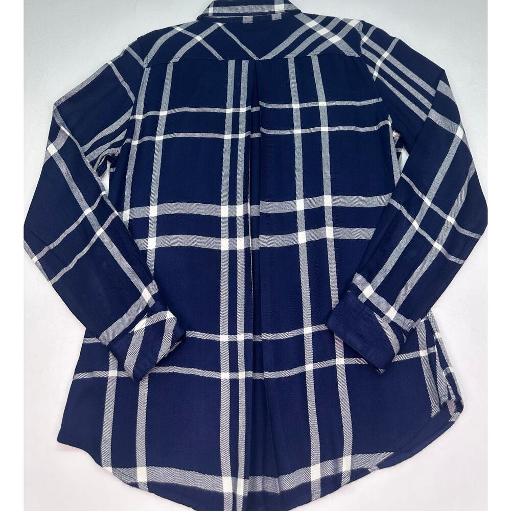 Rails Hunter Navy Blue & White Plaid Button Front Shirt Size M - Picture 4 of 11